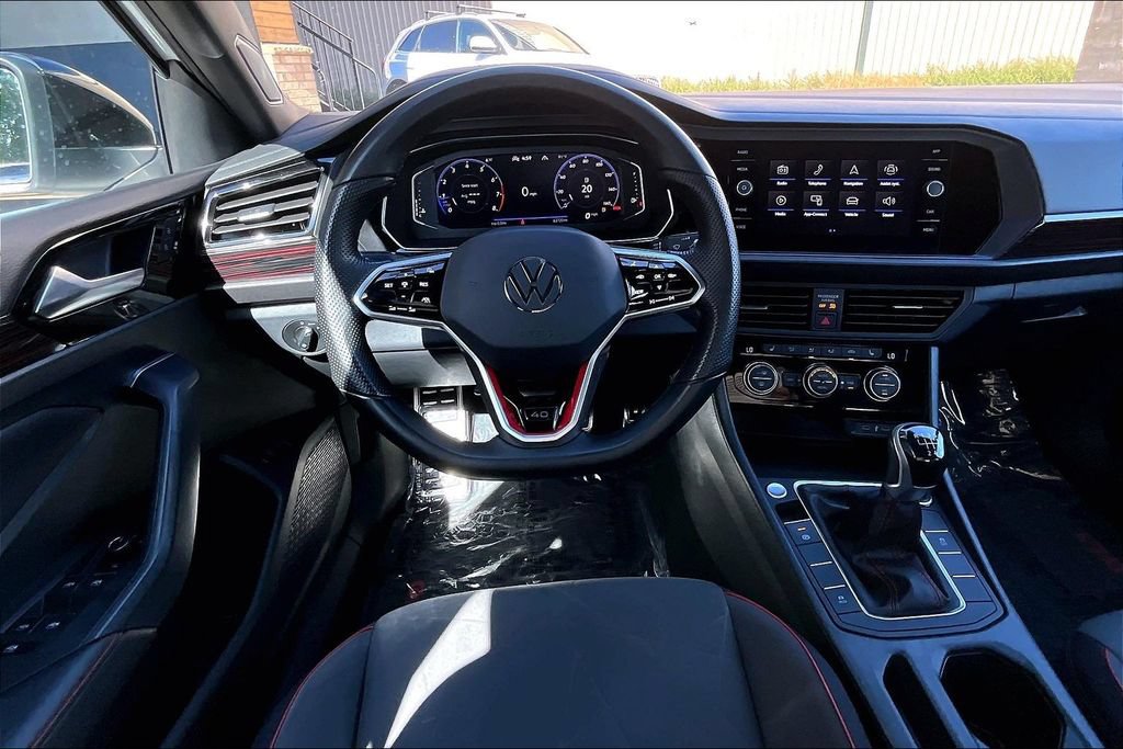 Used 2024 Volkswagen Jetta GLI 40th Anniversary Edition FWD image 7