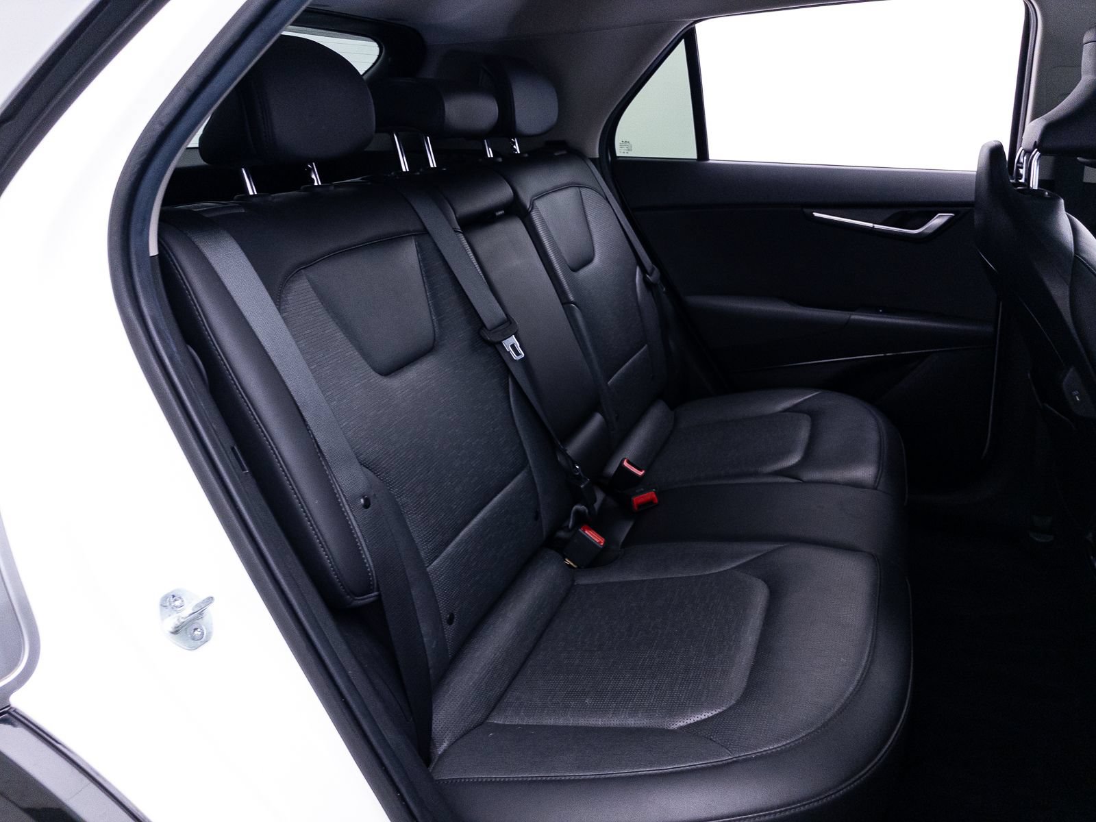 Certified 2023 Kia Niro Wave FWD image 38