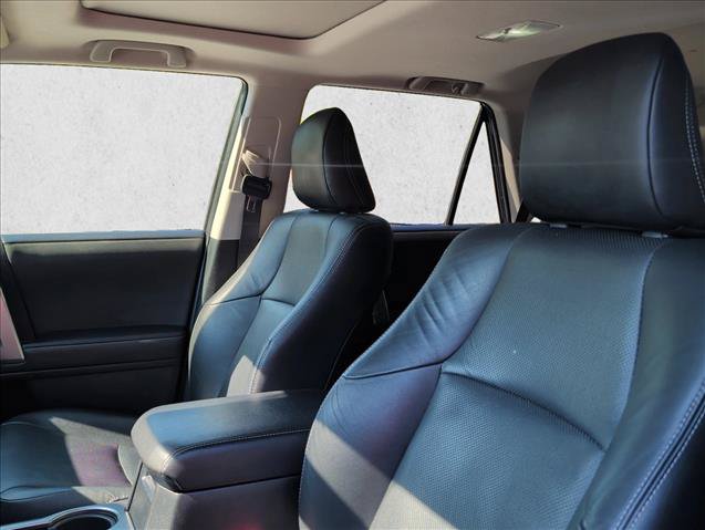 Used 2022 Toyota 4Runner Limited AWD/4WD image 11