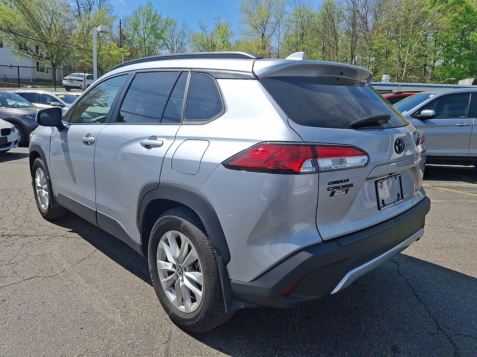 Used 2024 Toyota Corolla Cross LE w/ Moonroof Package AWD/4WD image 9