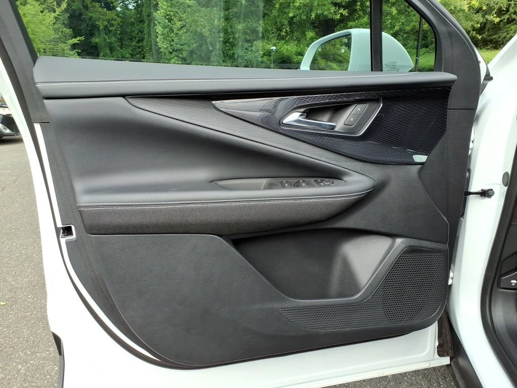 New 2026 Chevrolet Blazer EV LT FWD image 18