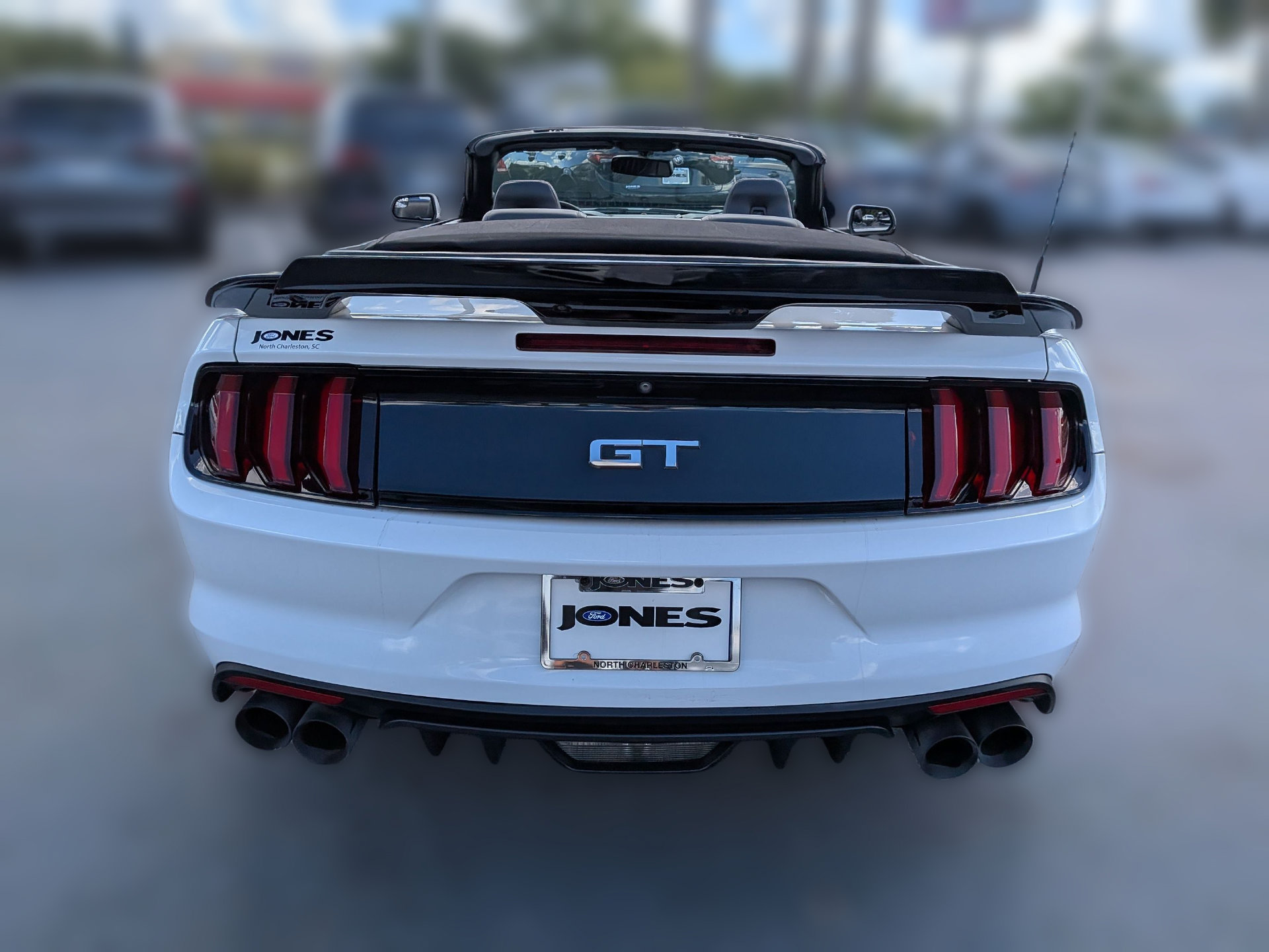 Used 2017 Ford Mustang GT Premium RWD image 6