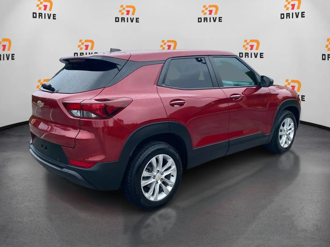 Used 2021 Chevrolet TrailBlazer LS FWD image 5