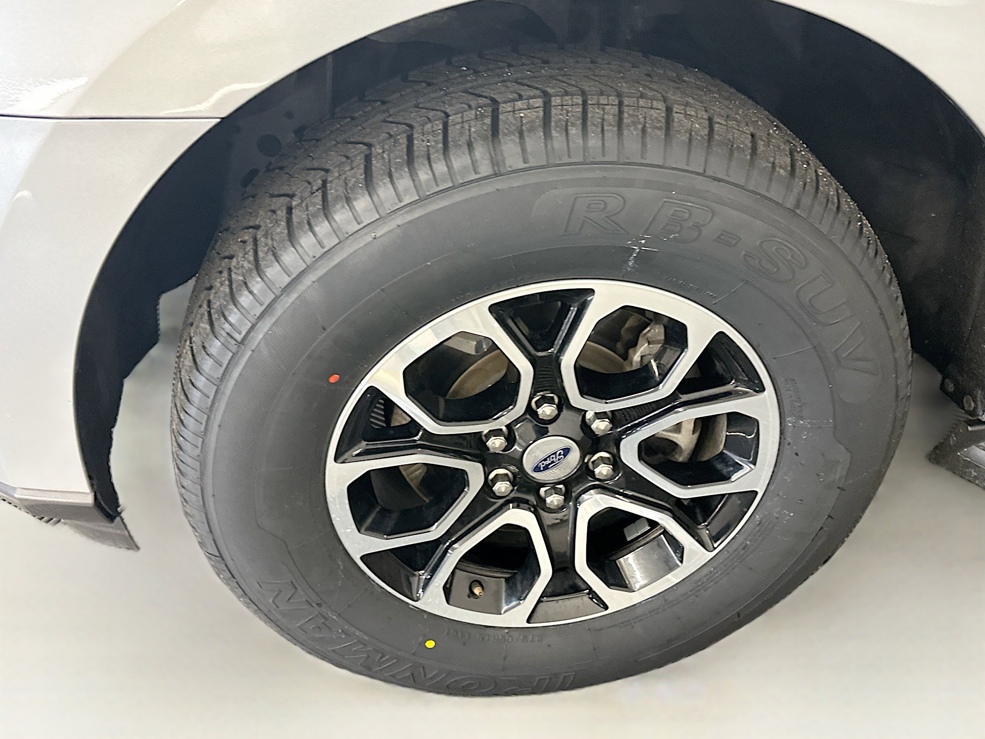 Used 2024 Ford Expedition XLT image 11