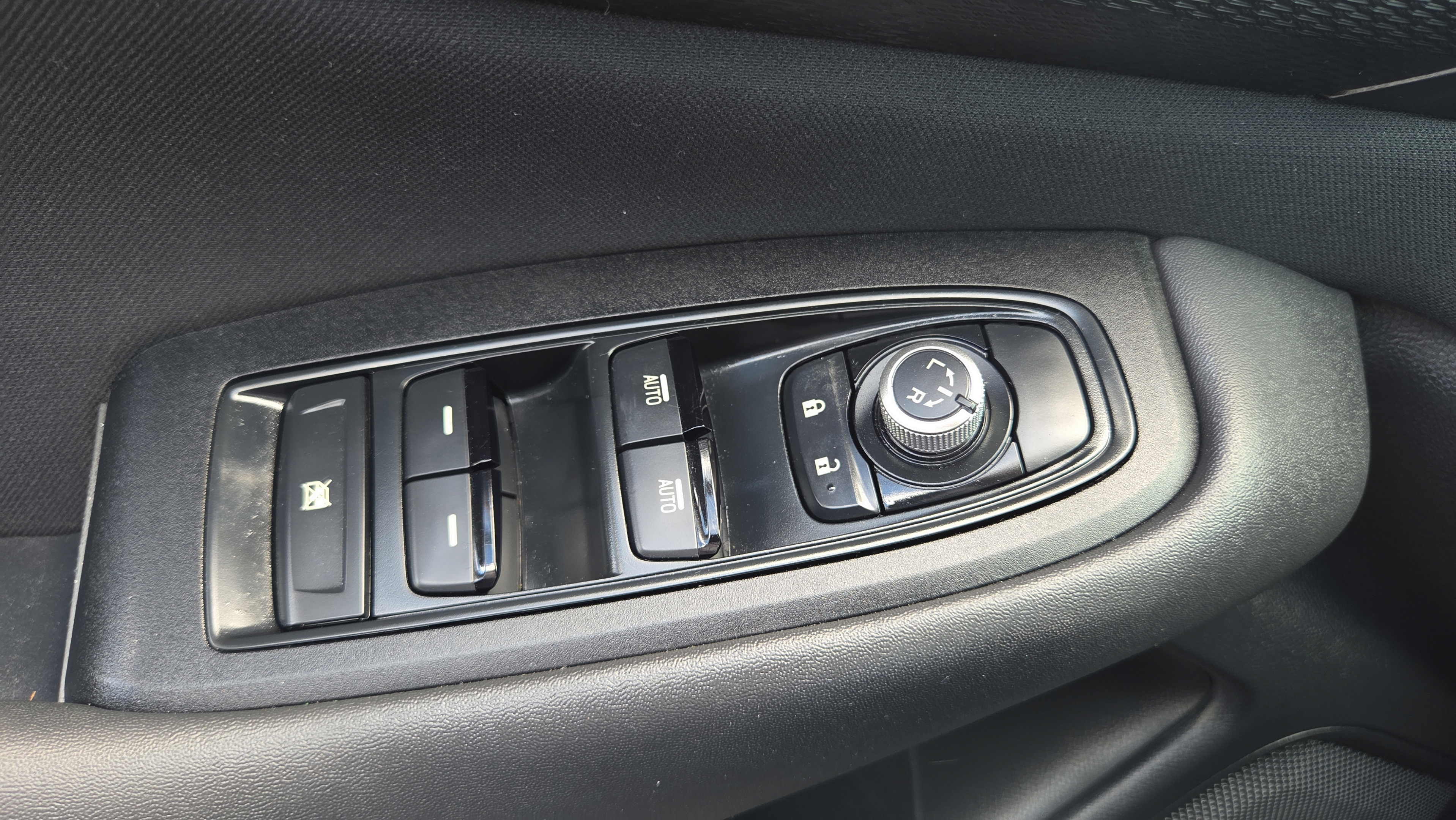 Used 2020 Subaru Outback Premium AWD/4WD image 35