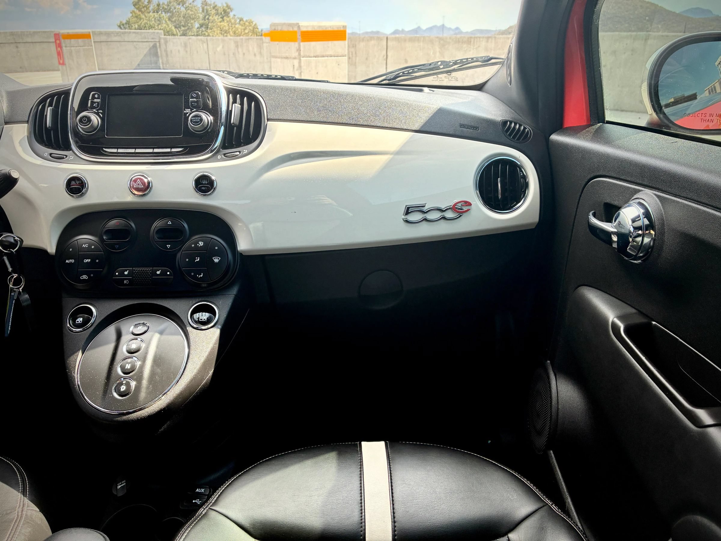 Used 2018 FIAT 500 e FWD image 29