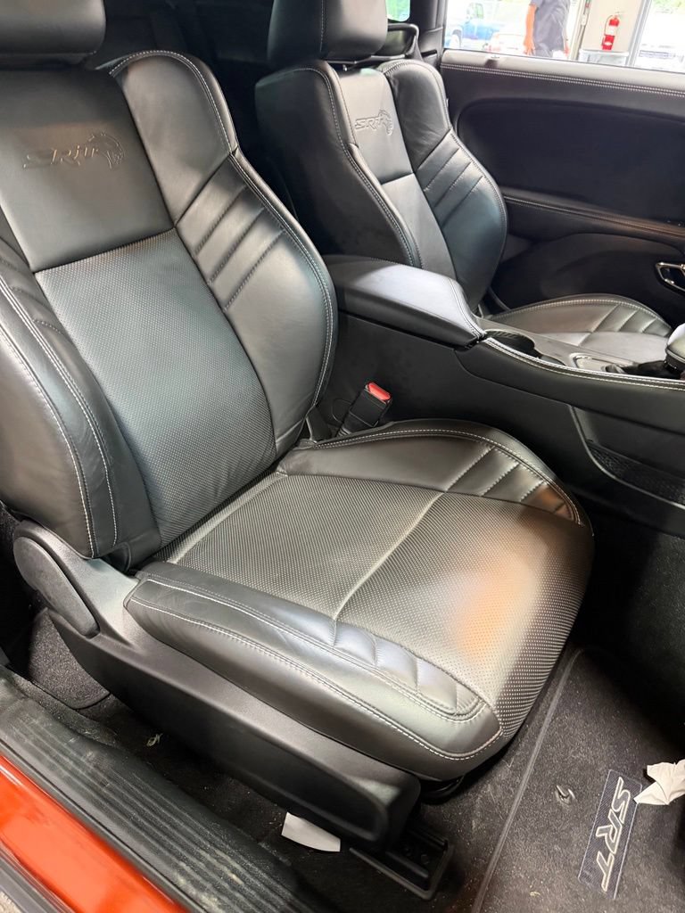 Used 2022 Dodge Challenger SRT Hellcat w/ Plus Package RWD image 15