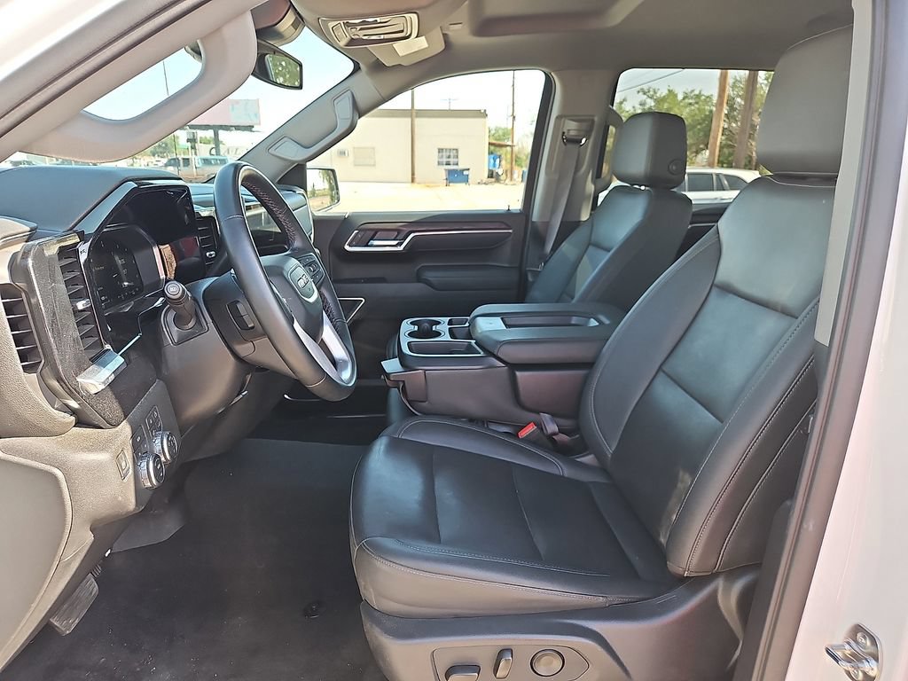 Used 2026 GMC Sierra 1500 SLT AWD/4WD image 15