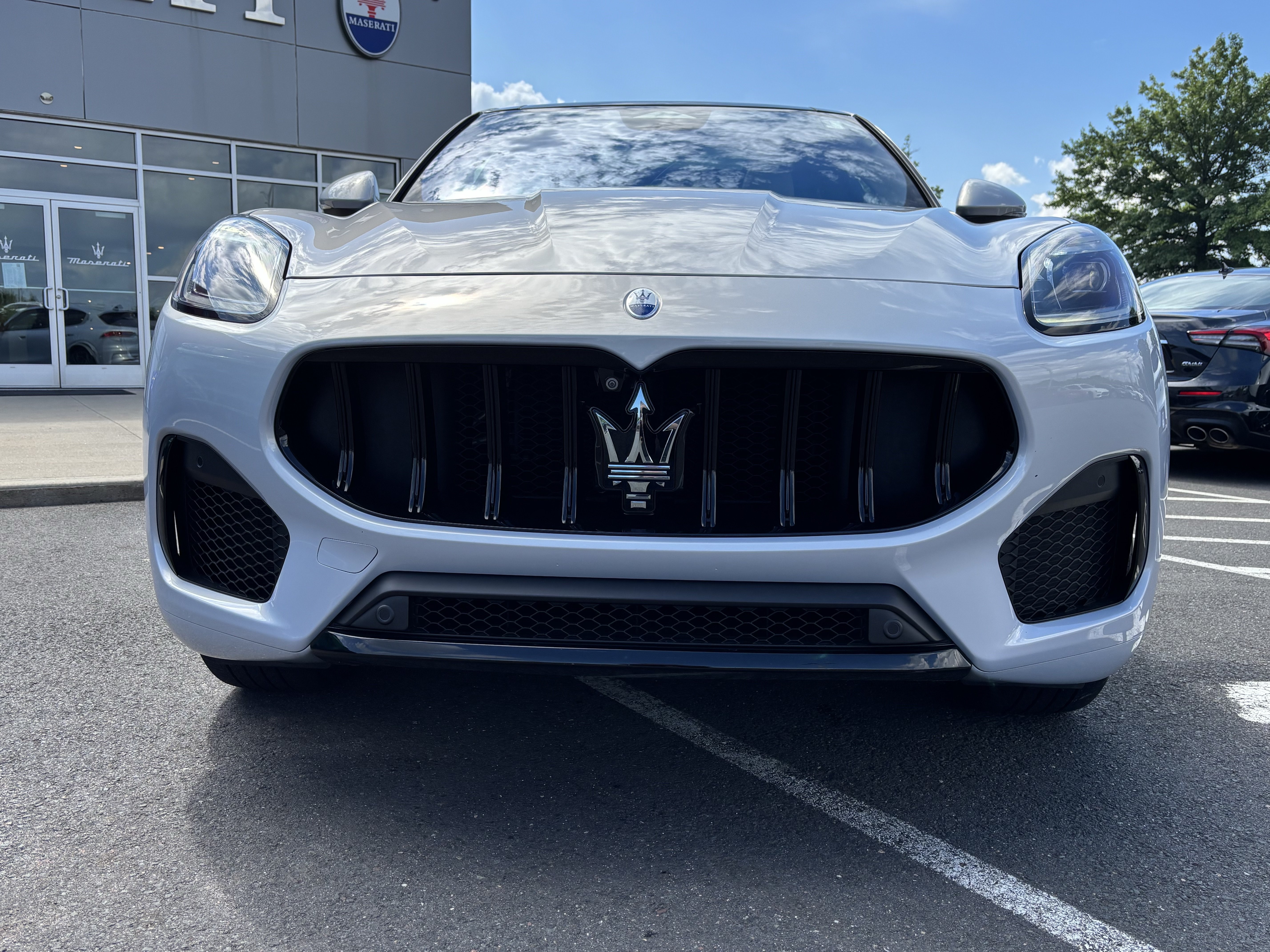 Used 2023 Maserati Grecale Modena AWD/4WD image 13