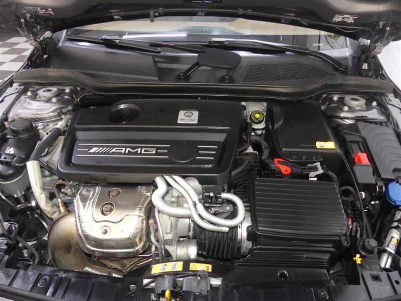 Used 2015 Mercedes-Benz GLA 45 AMG 4MATIC image 13