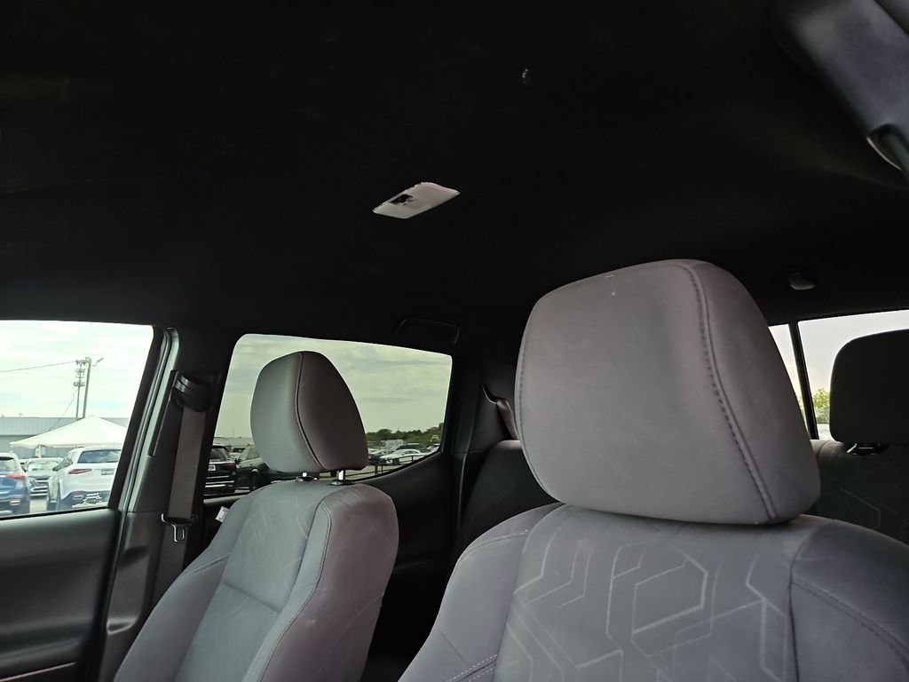 Used 2019 Toyota Tacoma TRD Sport w/ Technology Package AWD/4WD image 20