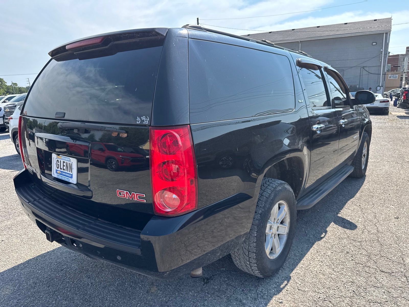 Used 2013 GMC Yukon XL SLT AWD/4WD image 5