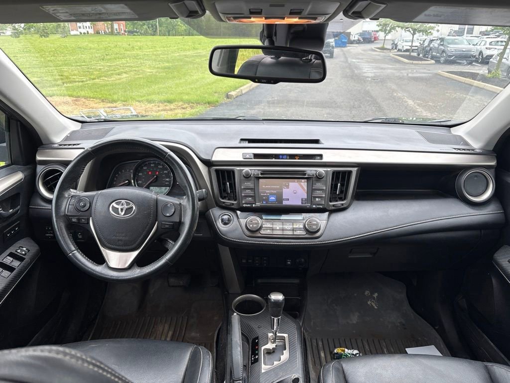 Used 2014 Toyota RAV4 Limited w/ Technology Package AWD/4WD image 20