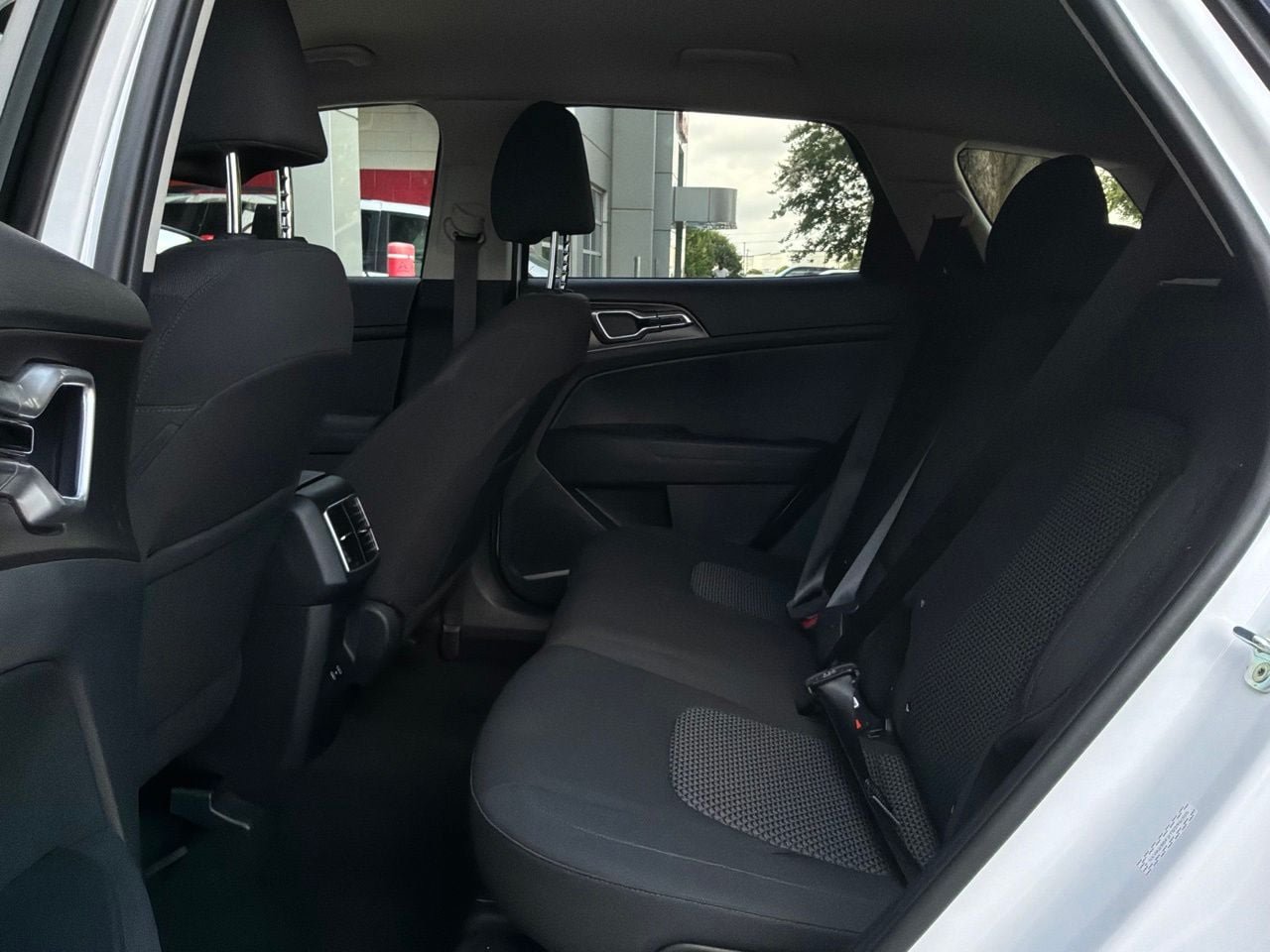 Used 2026 Kia Sportage LX FWD image 10