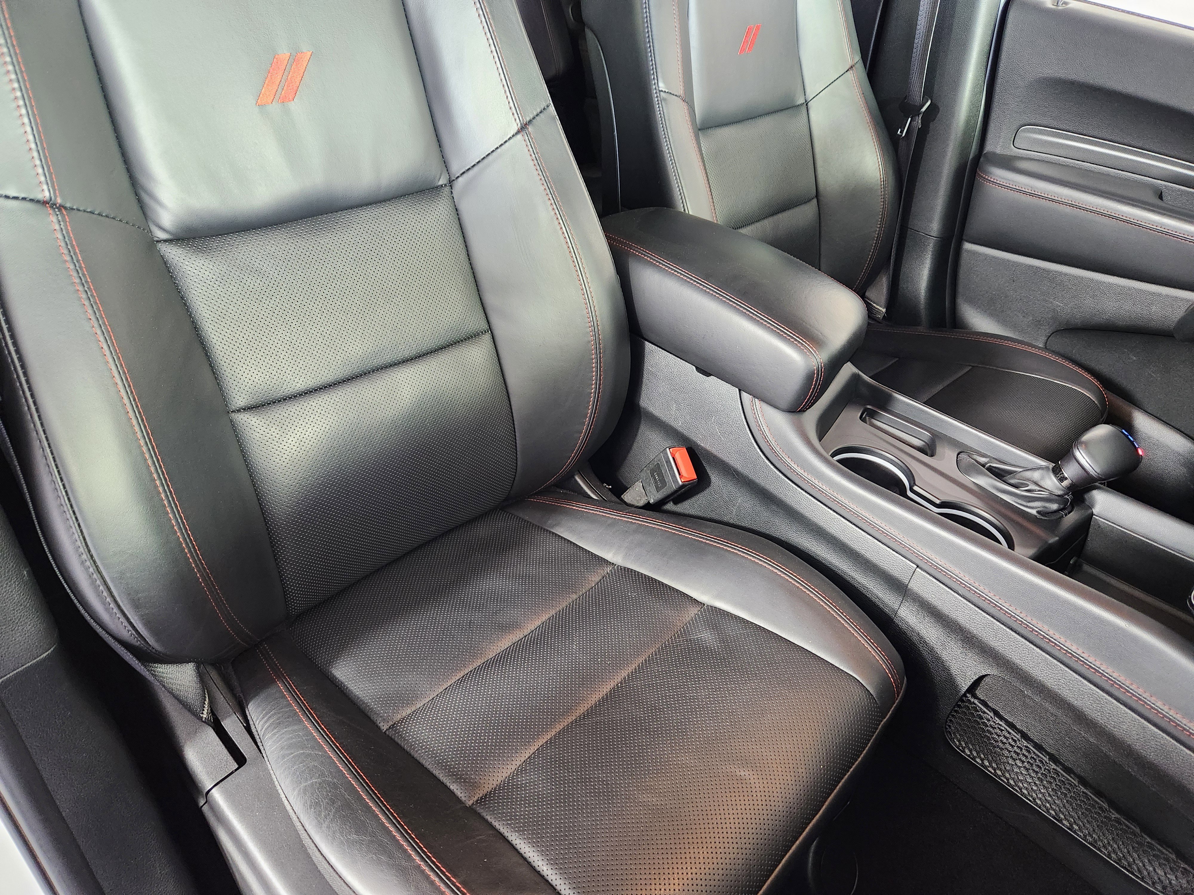 Used 2024 Dodge Durango GT AWD/4WD image 10