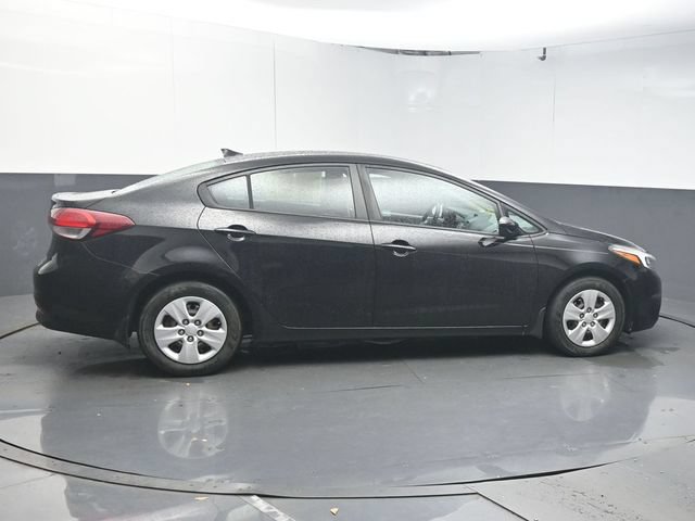 Used 2017 Kia Forte LX FWD image 8