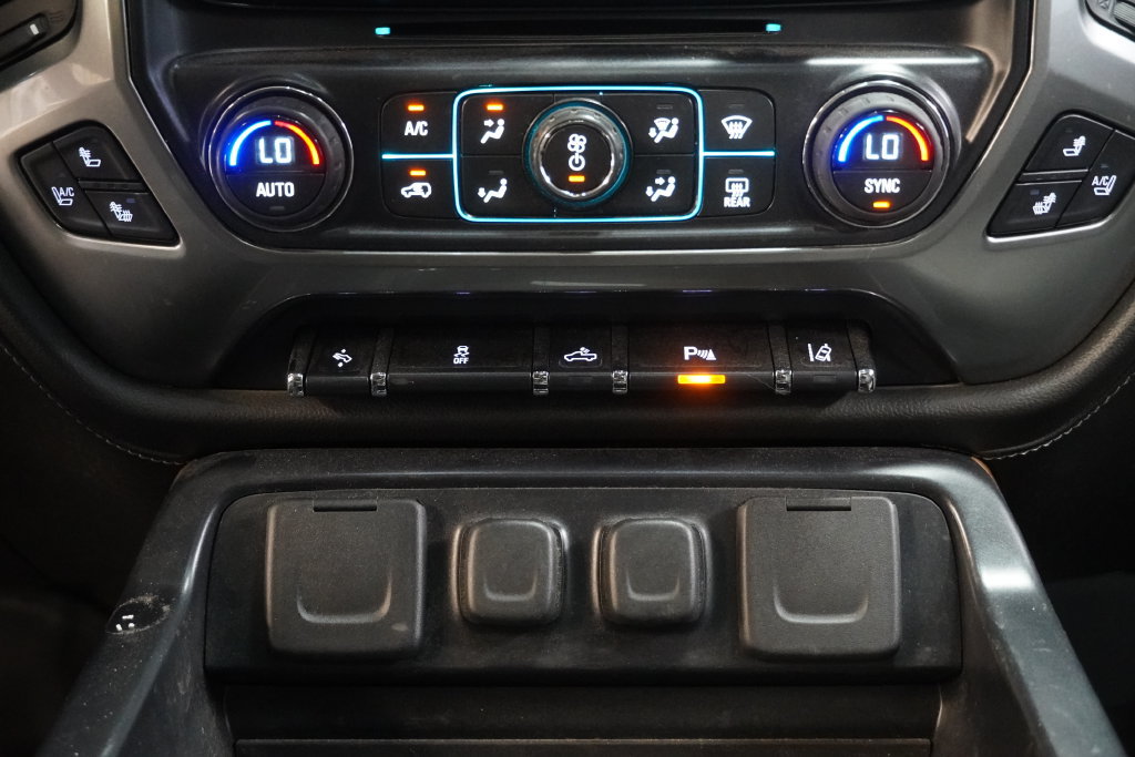 Used 2015 Chevrolet Silverado 1500 LTZ w/ LTZ Plus Package AWD/4WD image 20