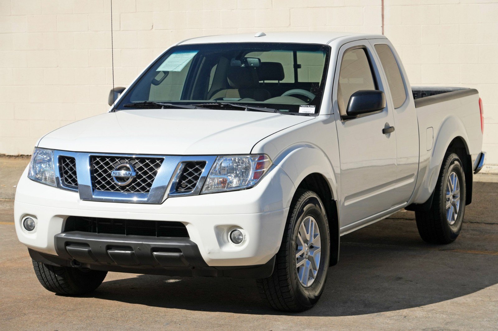 Used 2017 Nissan Frontier SV w/ SV Value Truck Package AWD/4WD image 36