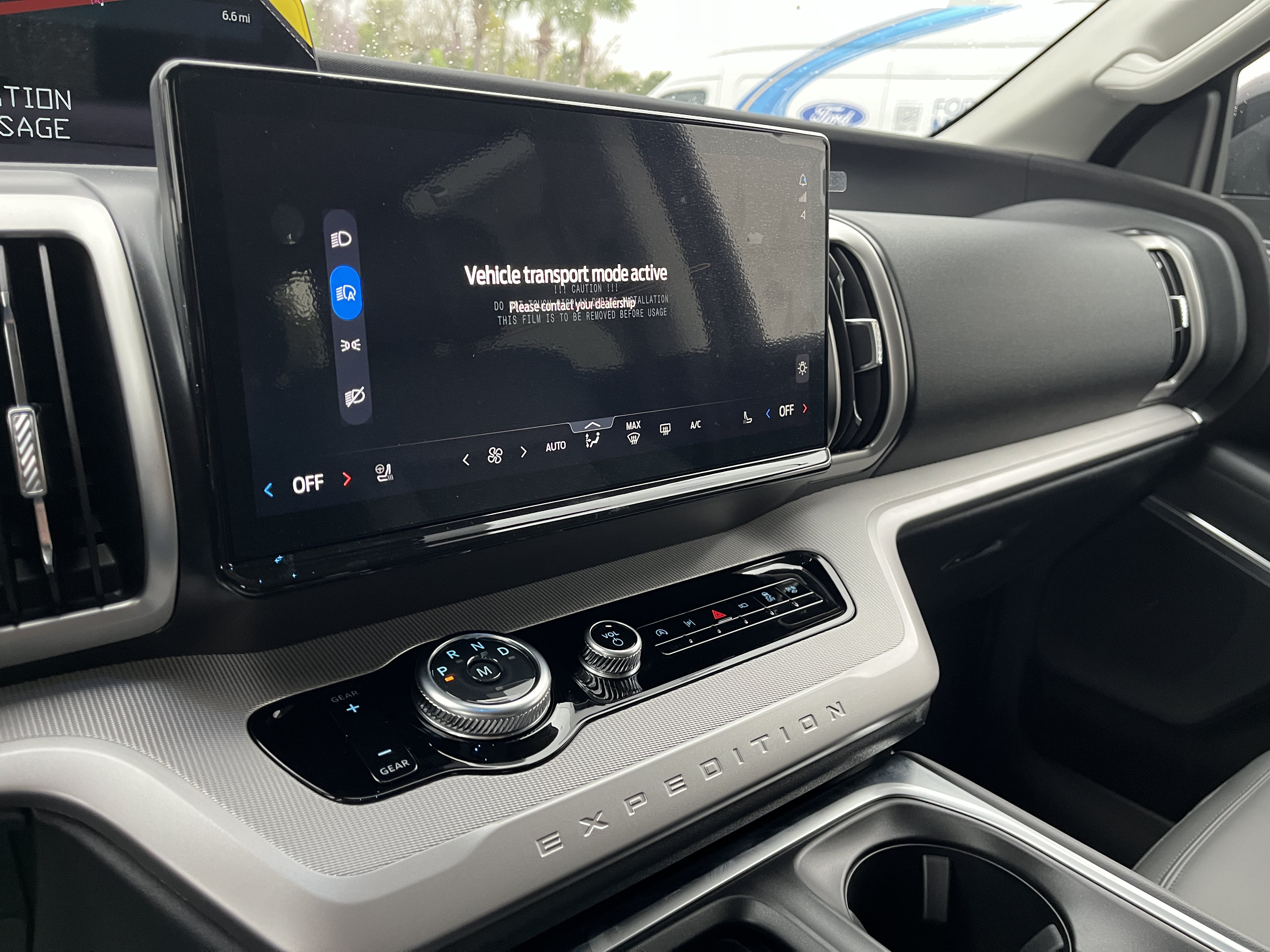 New 2026 Ford Expedition Active RWD image 21