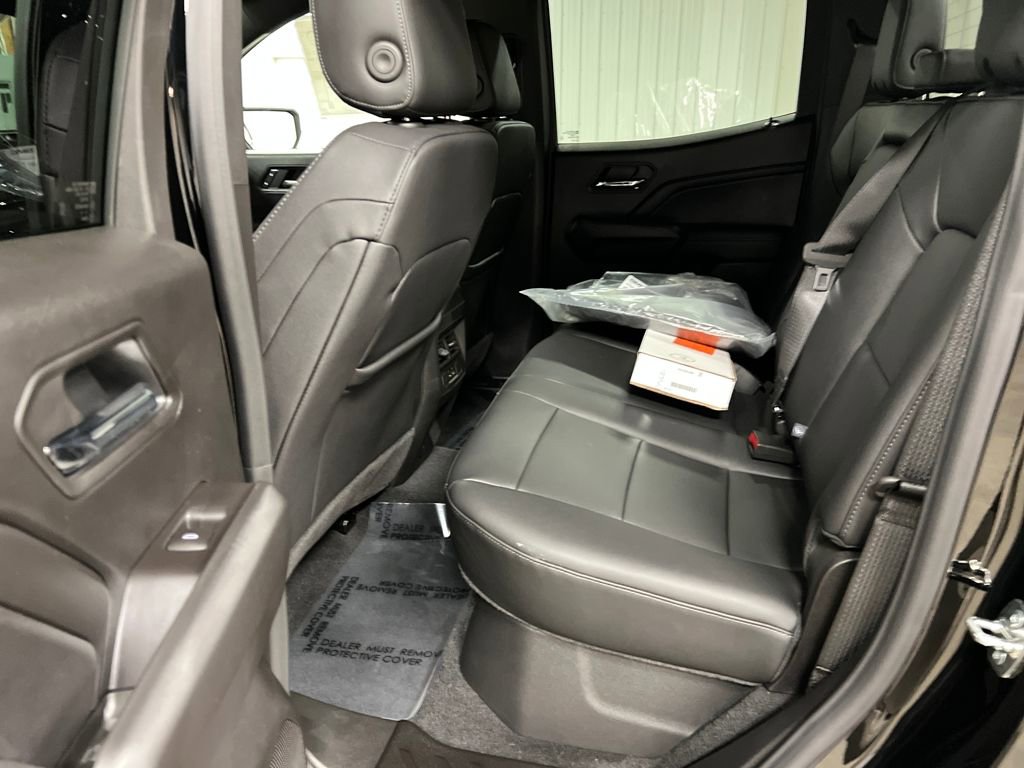 New 2026 GMC Canyon Elevation w/ Convenience Package image 13