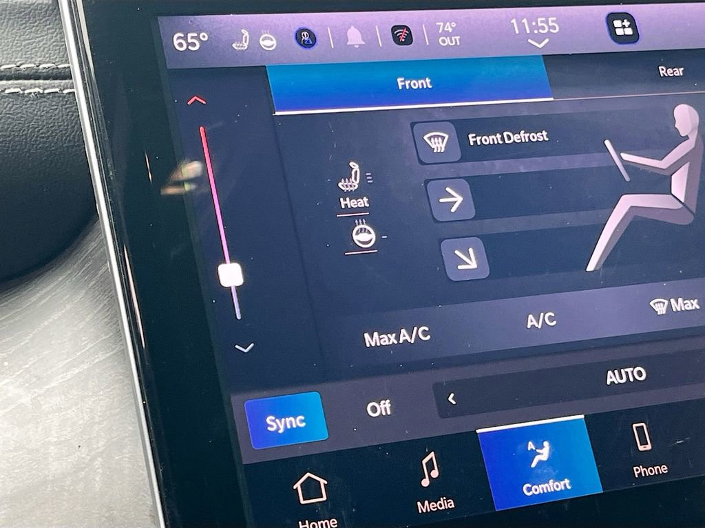 Certified 2025 Jeep Grand Cherokee L Limited w/ Black Appearance Package image 20