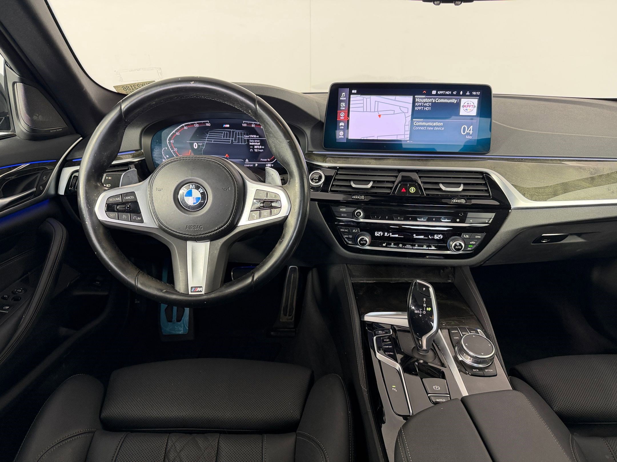 Used 2023 BMW 540i w/ M Sport Package RWD image 31