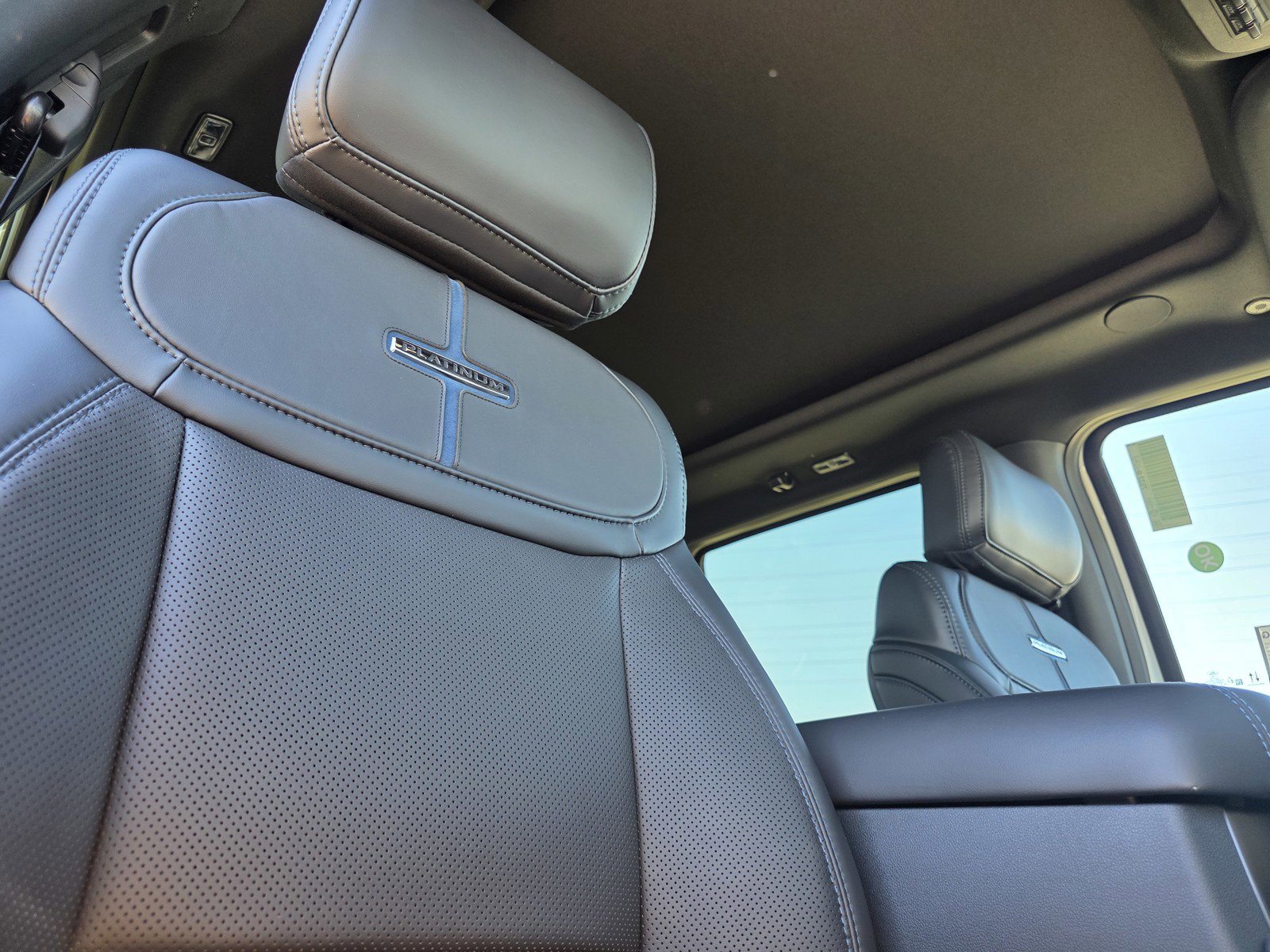 New 2026 Ford F250 Platinum image 17