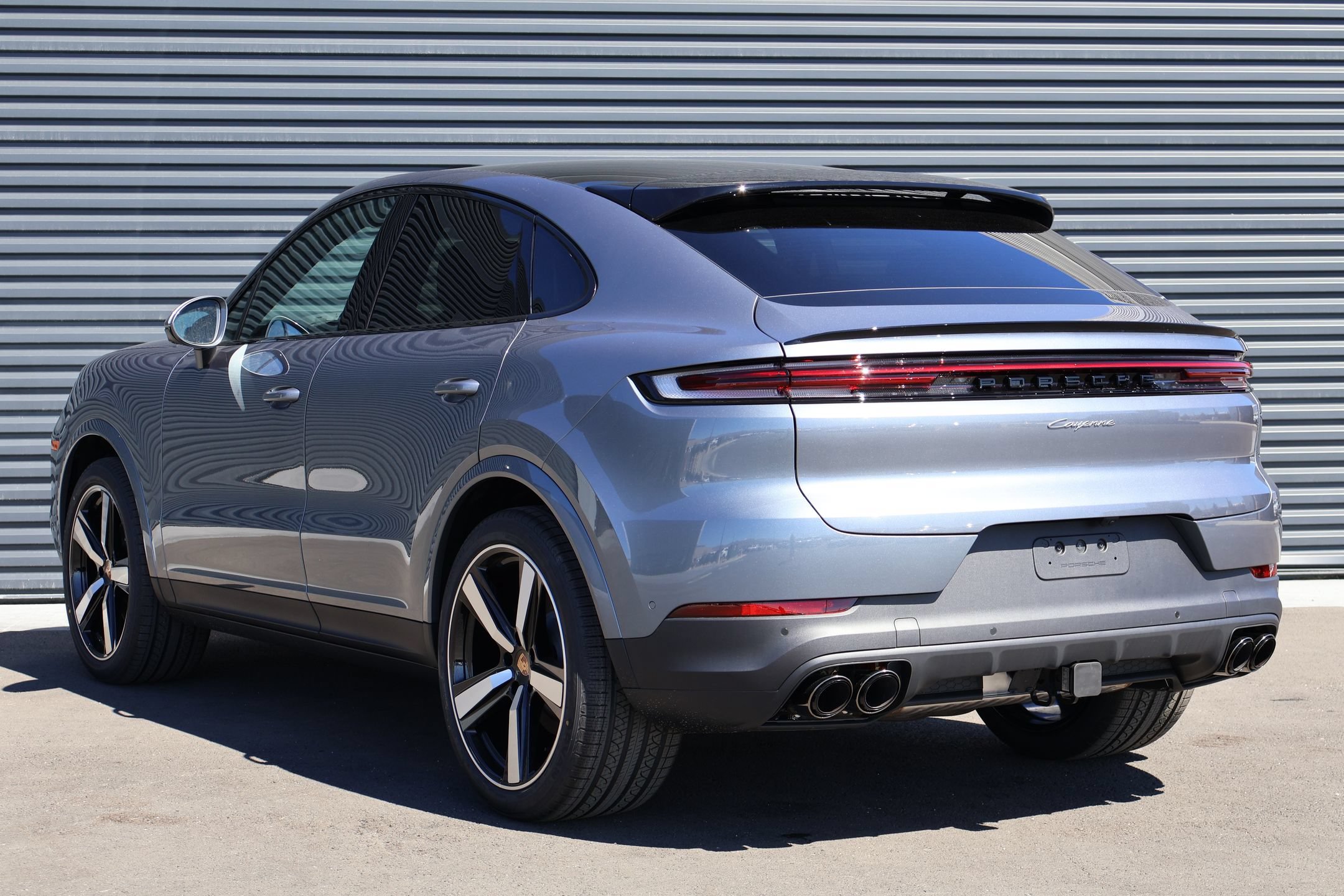 New 2026 Porsche Cayenne Coupe AWD/4WD image 3