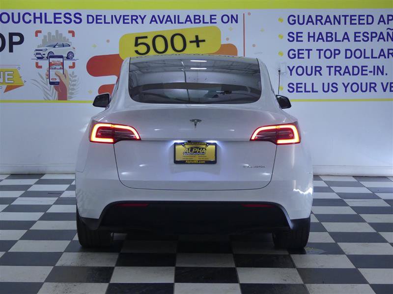 Used 2023 Tesla Model Y AWD image 5