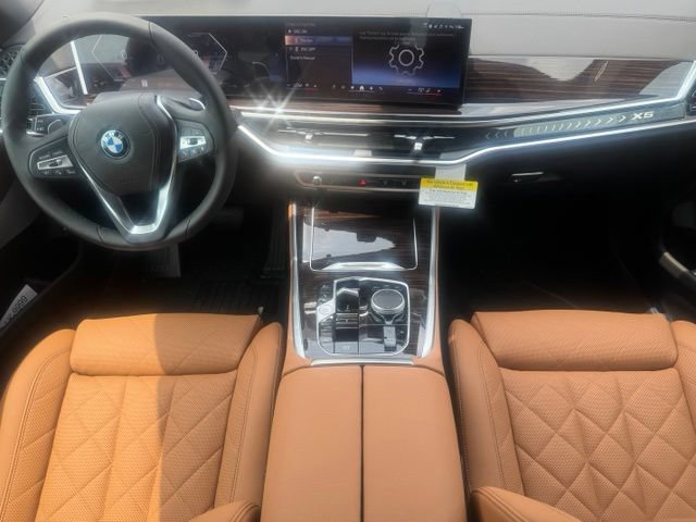 New 2026 BMW X5 xDrive50e w/ Climate Comfort Package AWD/4WD image 18