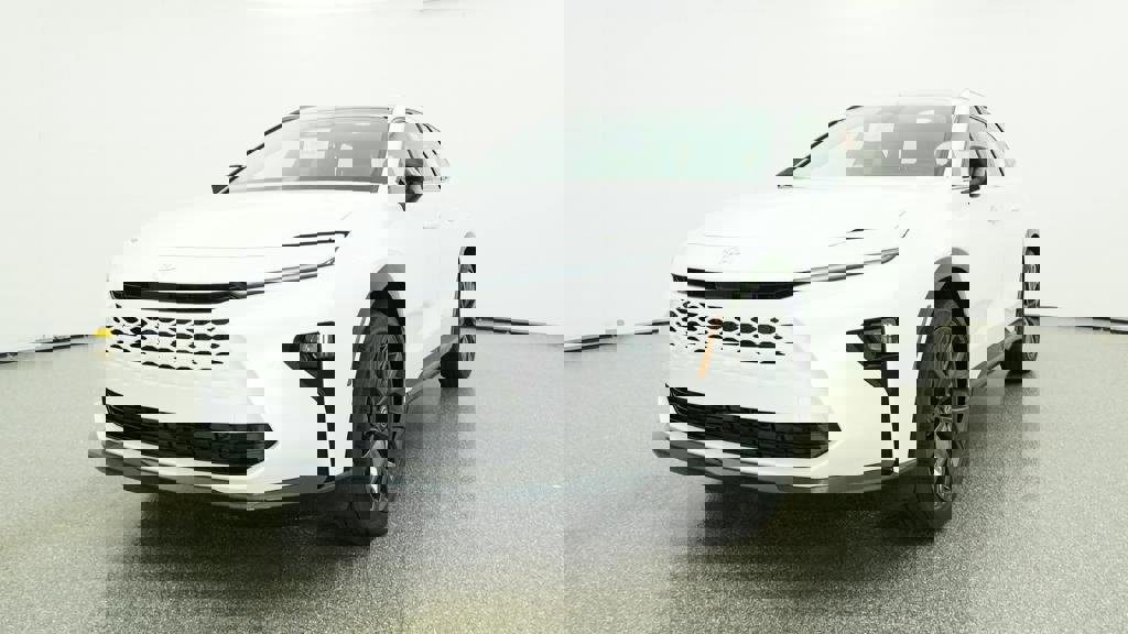 New 2026 Toyota Crown Signia AWD/4WD image 6