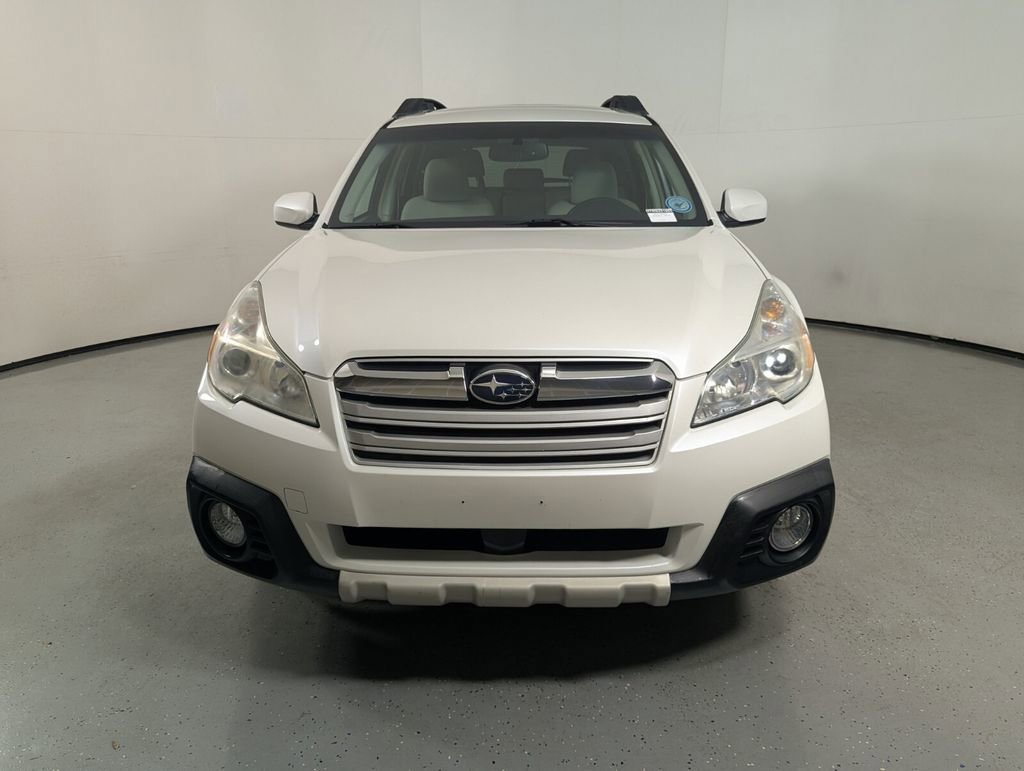 Used 2014 Subaru Outback 2.5i Limited w/ Moonroof Package image 2