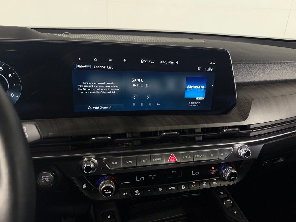 Used 2024 Kia Telluride SX Prestige w/ Towing Package image 18