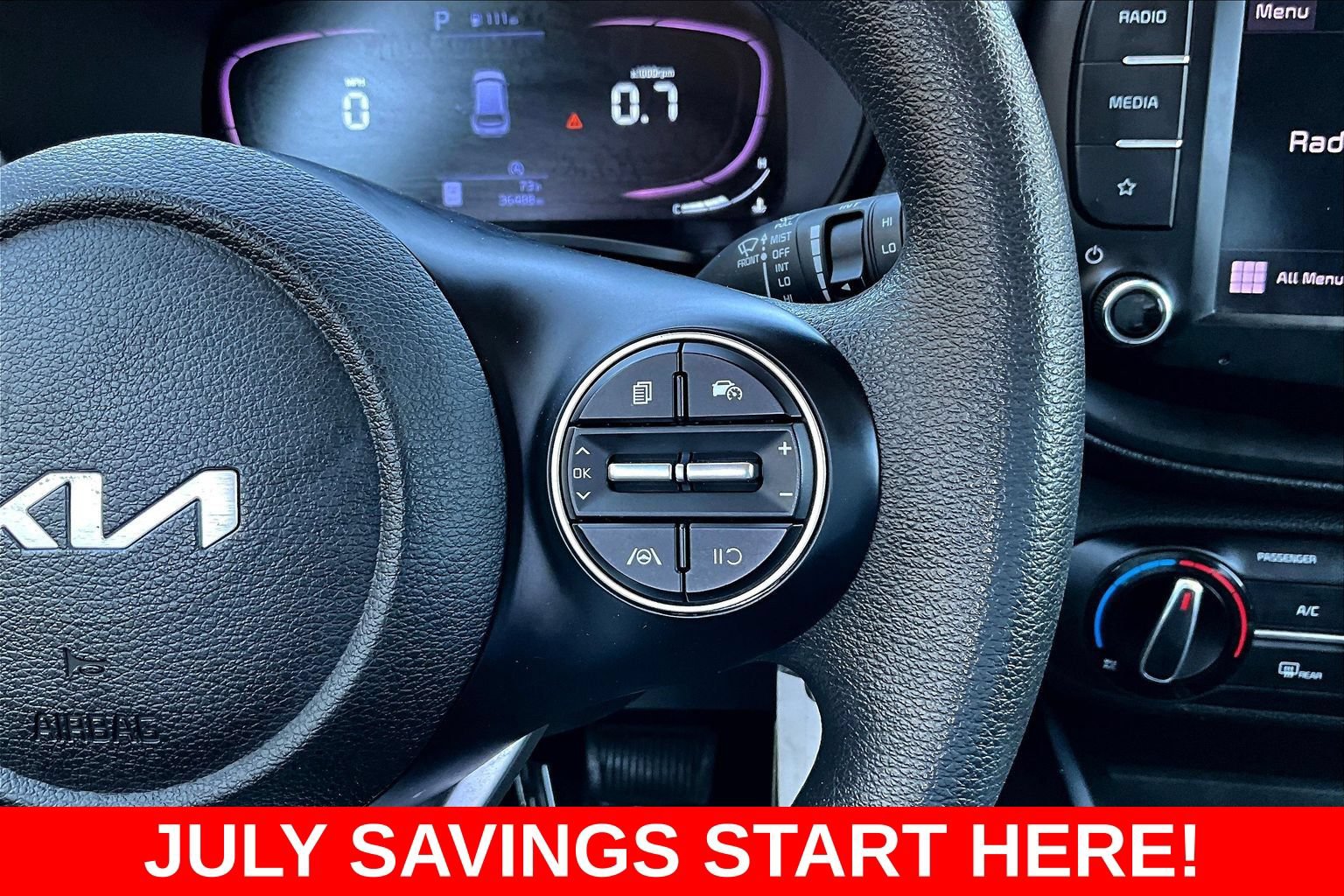 Used 2023 Kia Soul LX w/ LX Technology Package FWD image 15