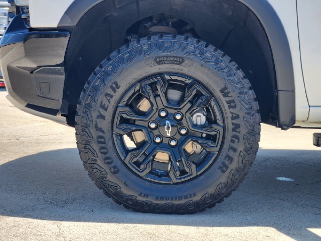 Used 2022 Chevrolet Silverado 1500 ZR2 AWD/4WD image 10