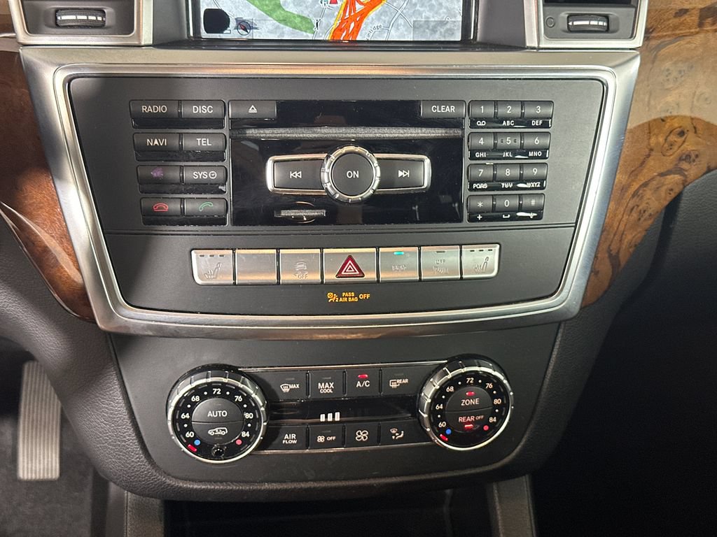 Used 2015 Mercedes-Benz GL 450 4MATIC image 31