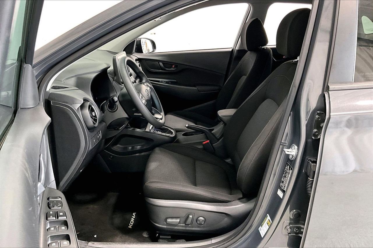 Used 2023 Hyundai Kona SEL AWD/4WD image 15