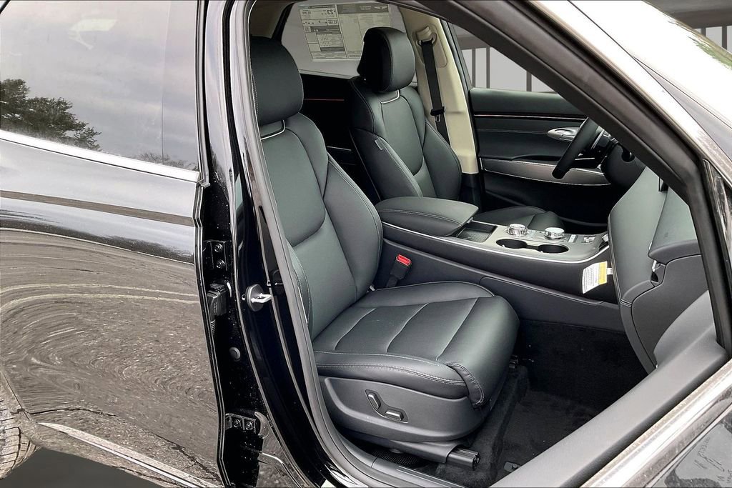 New 2026 Genesis GV70 2.5T Select AWD/4WD image 10