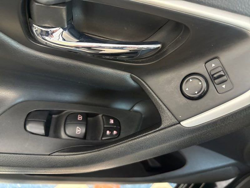 Used 2016 Nissan Altima 2.5 SL w/ 2.5 Technology w/LED Package image 20