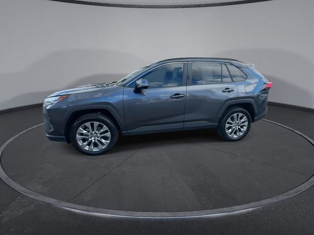 Used 2023 Toyota RAV4 XLE Premium image 8