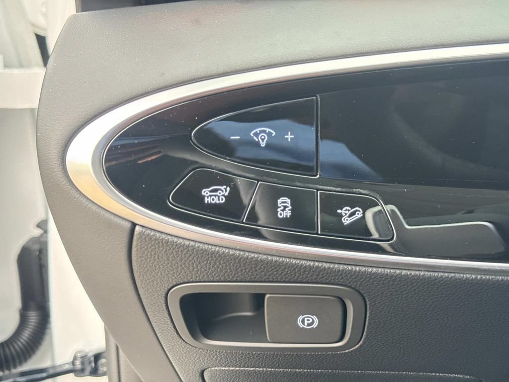 New 2026 Genesis GV70 2.5T Select AWD/4WD image 23