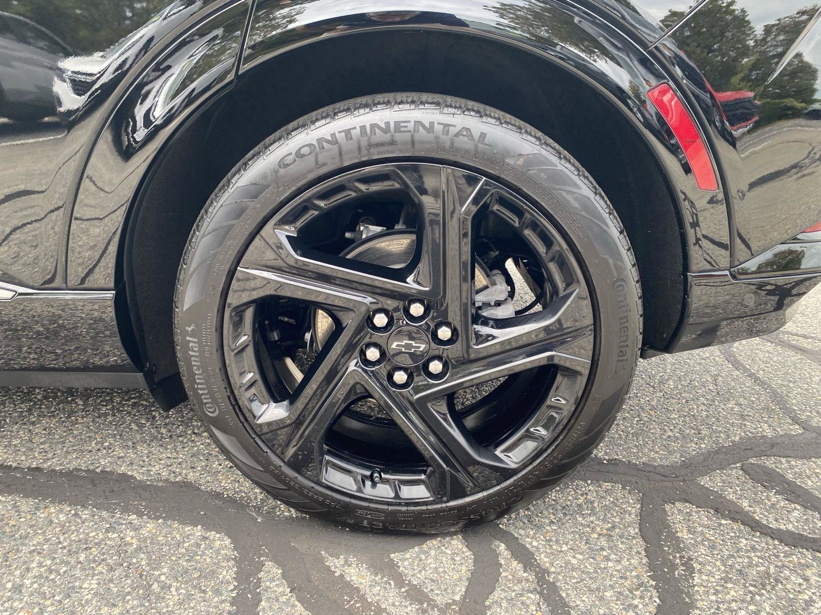 Used 2024 Chevrolet Equinox EV RS image 9