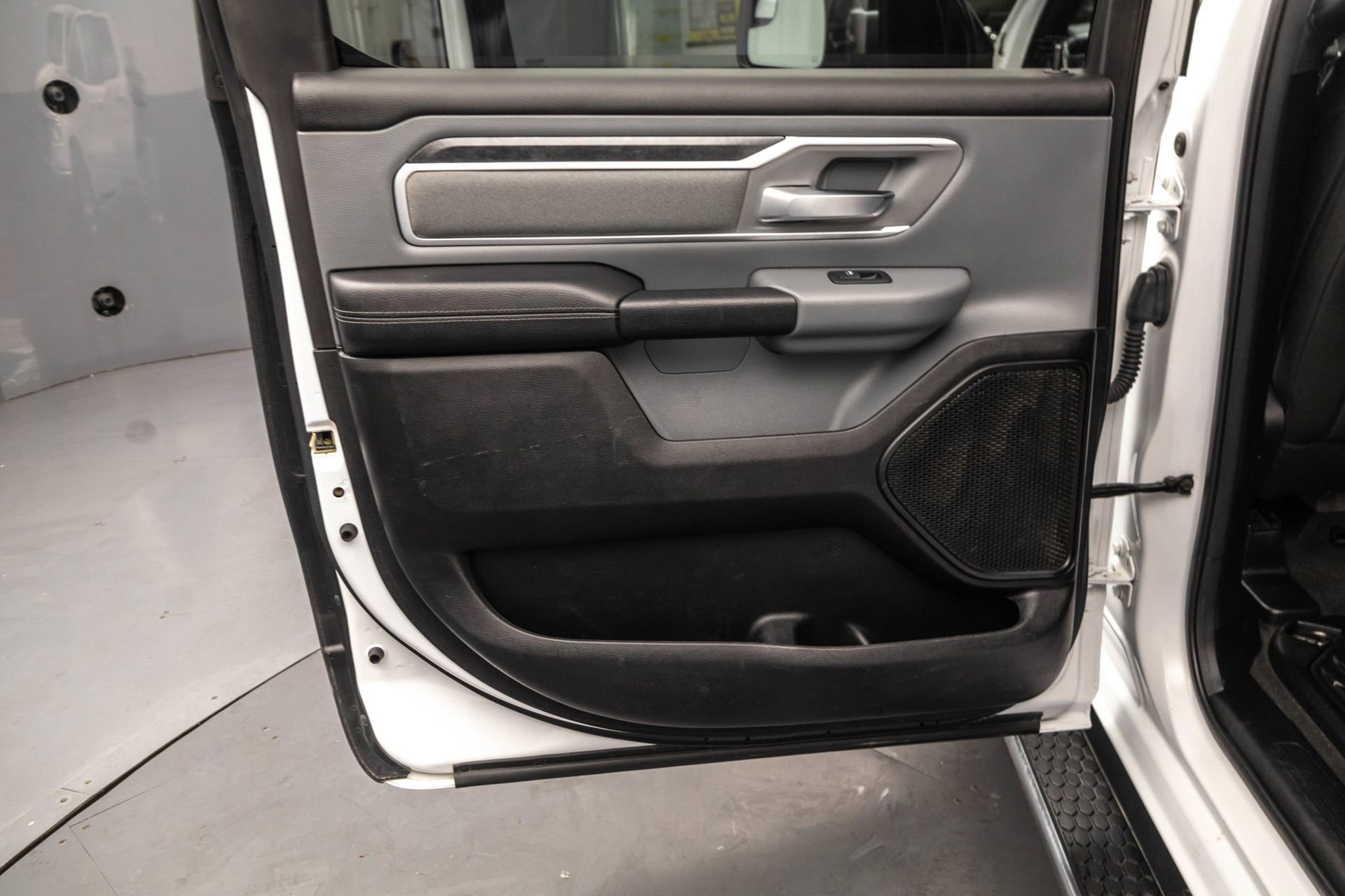 Used 2021 RAM 1500 Big Horn w/ Trailer Tow Group AWD/4WD image 31