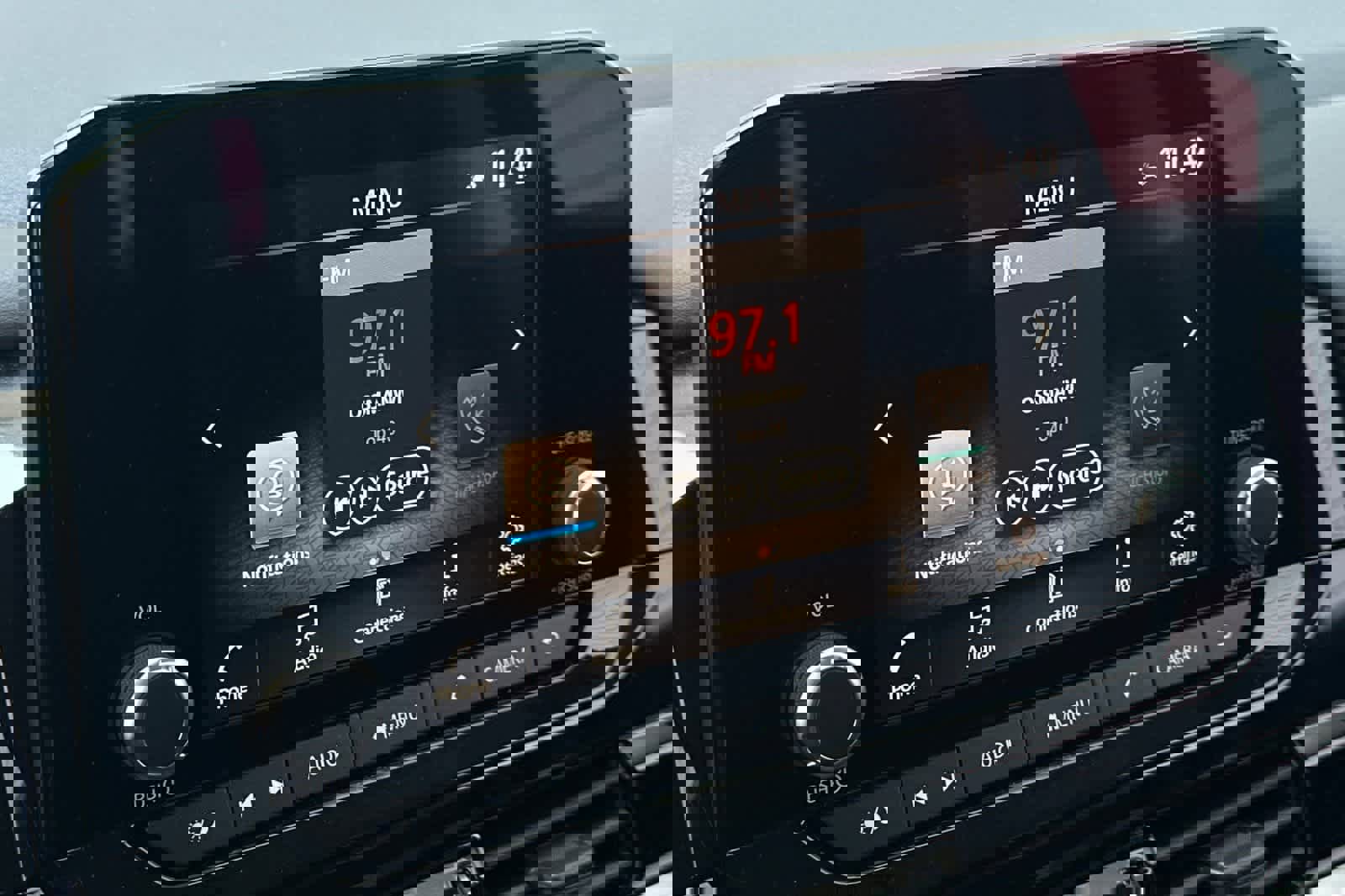 New 2025 Nissan Pathfinder SV image 22