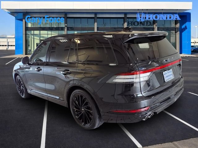 Used 2025 Lincoln Aviator Reserve w/ Equipment Group 201A AWD/4WD image 3