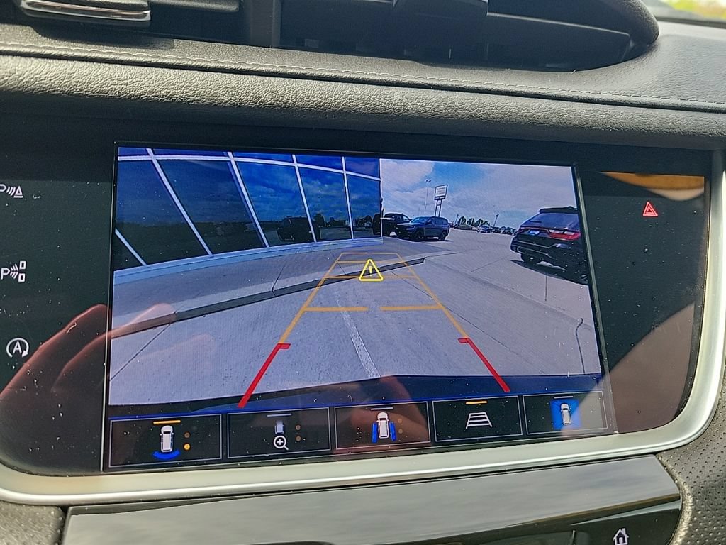Used 2022 Cadillac XT5 Premium Luxury w/ Technology Package AWD/4WD image 30