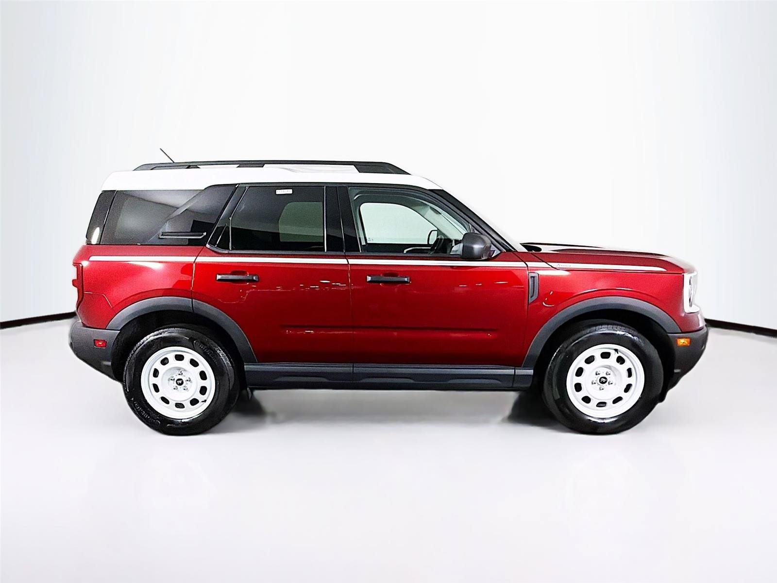 Used 2025 Ford Bronco Sport Heritage w/ Convenience Package AWD/4WD image 12
