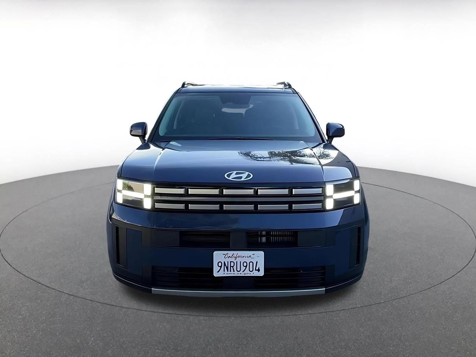 Used 2025 Hyundai Santa Fe SEL image 4