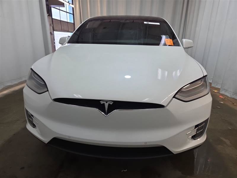 Used 2017 Tesla Model X 100D AWD/4WD image 4