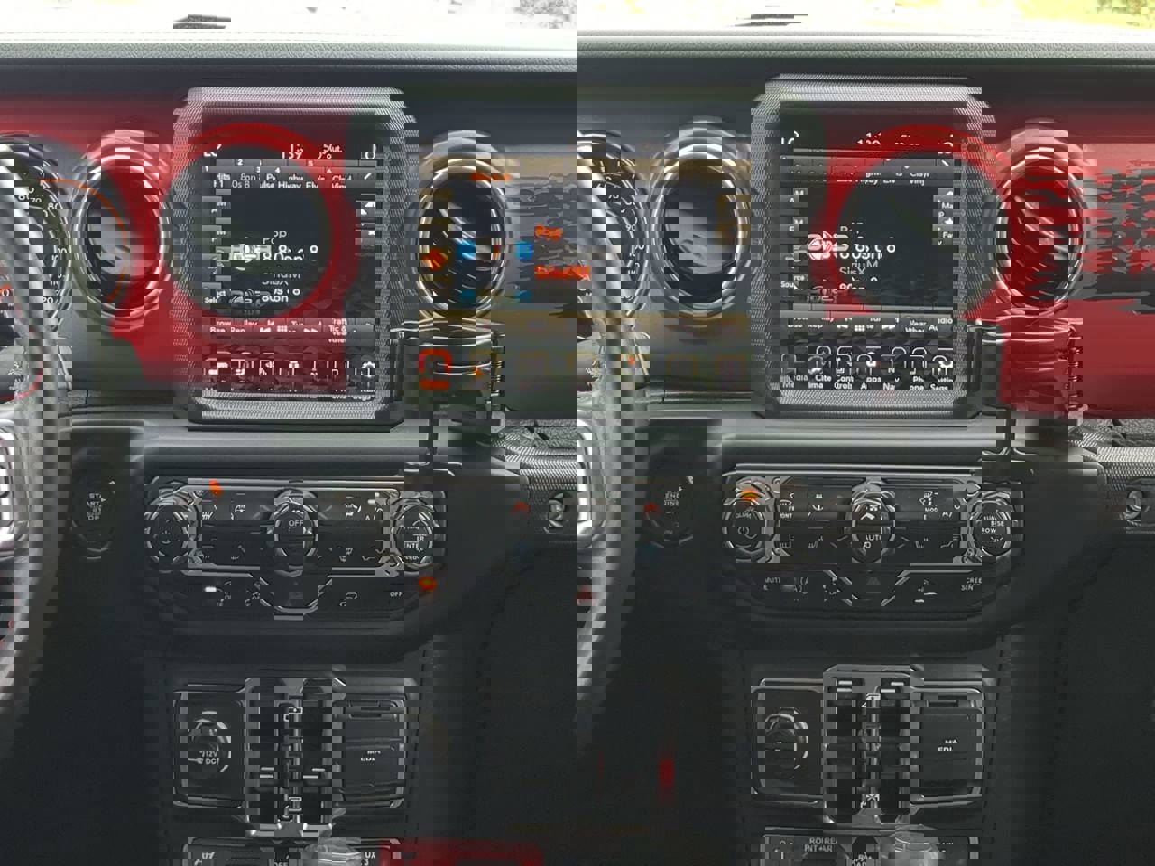 Used 2023 Jeep Gladiator Rubicon w/ Cold Weather Group image 16